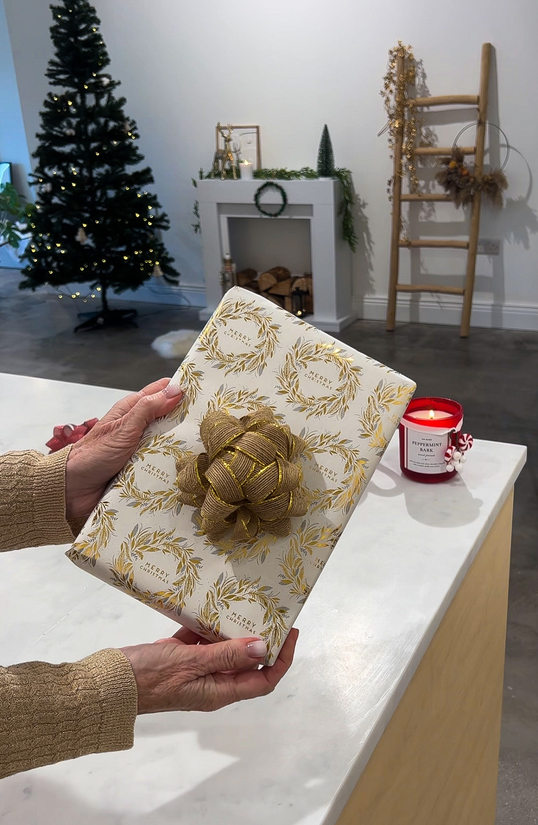 Christmas Gift Wrapping